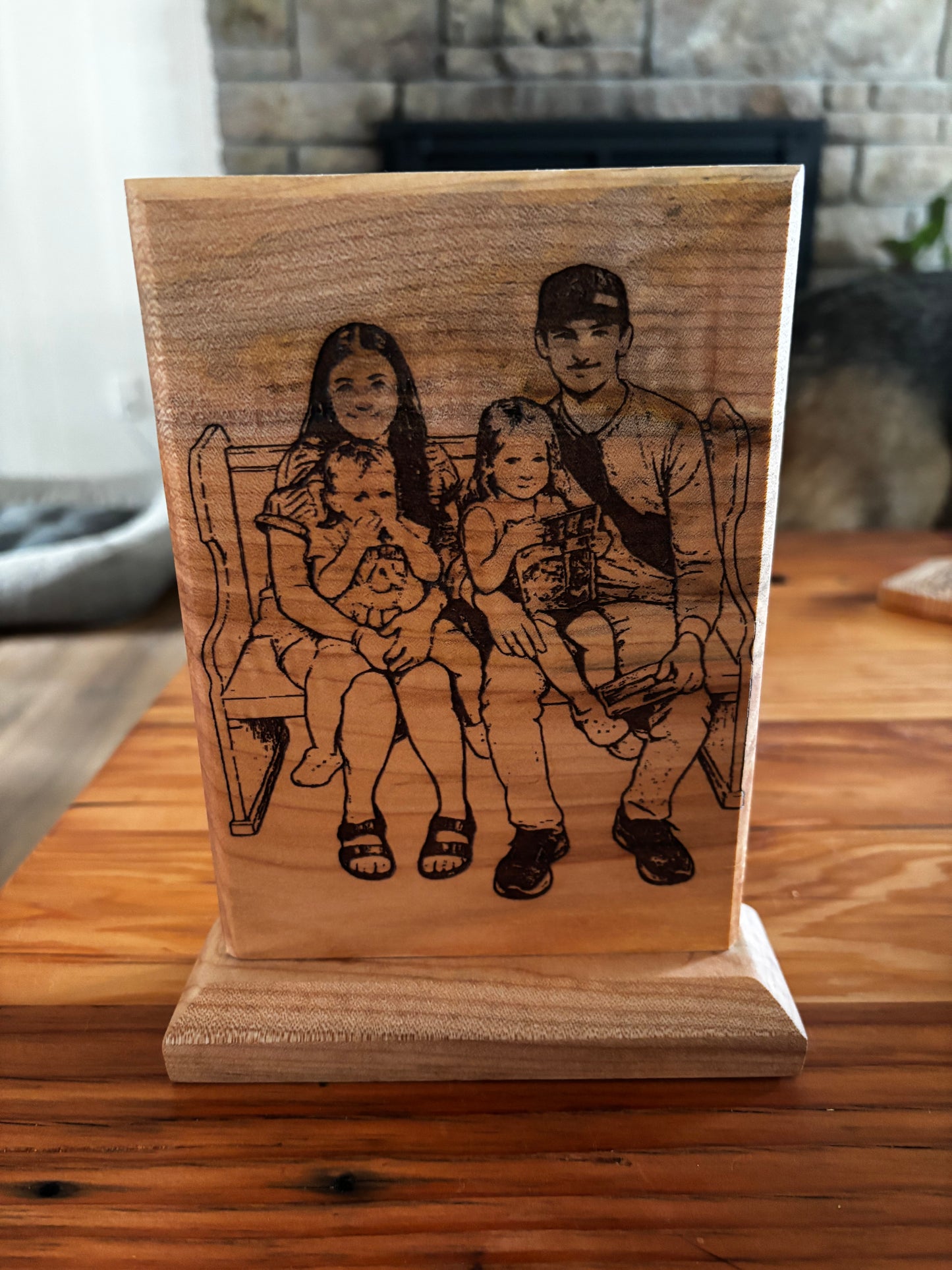 Laser Engraved Photo 5x7 Maple with Keyhole Hanger